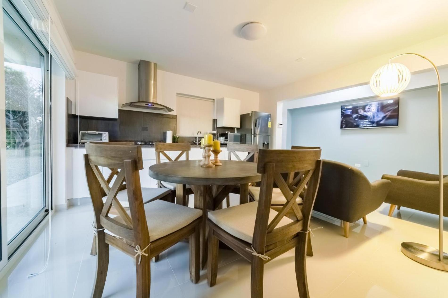 Koyari Modern Condos 9Br 7Ba Sleeps 26 W/ Pool And Roof Deck パームビーチ エクステリア 写真
