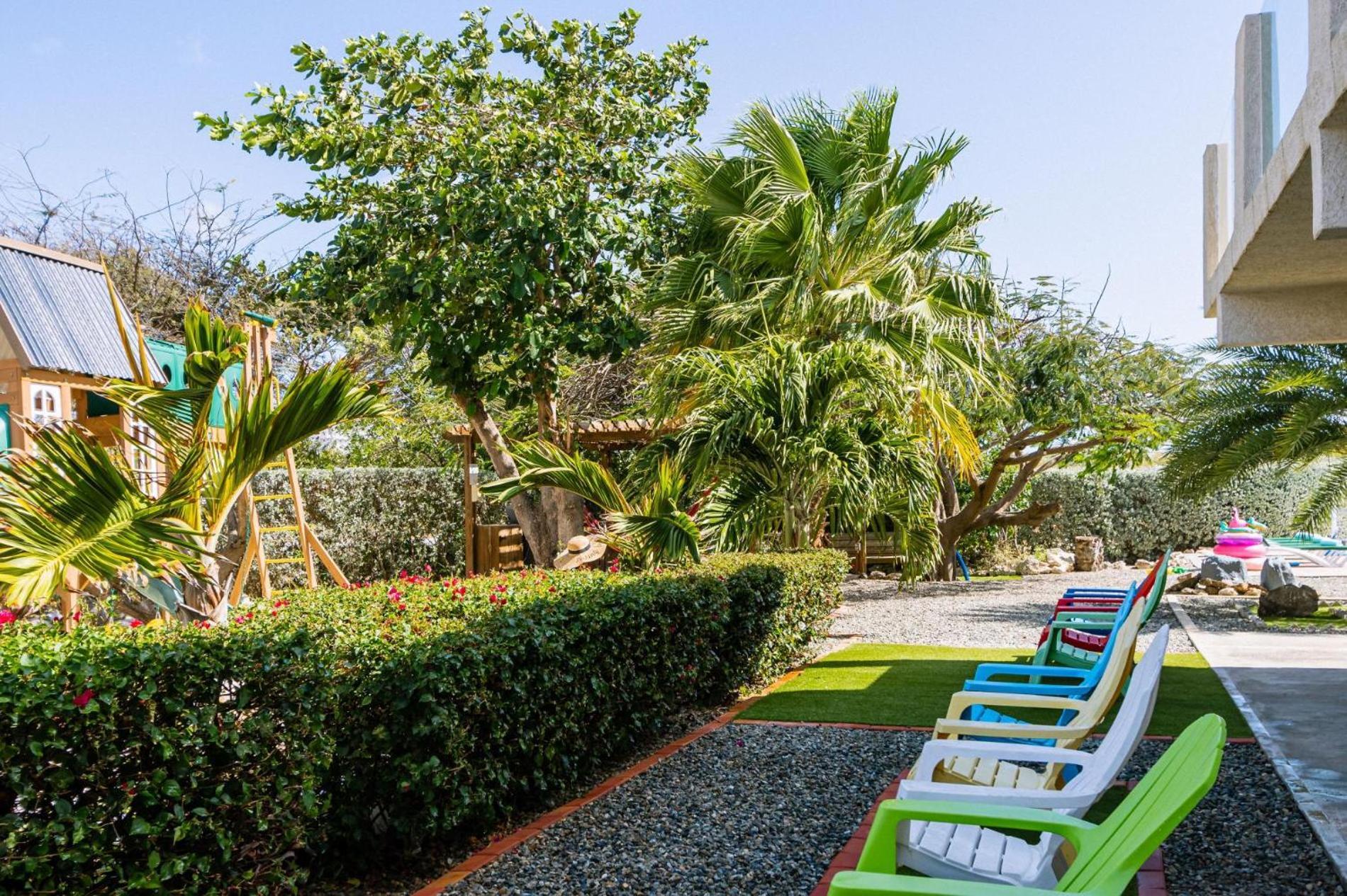 Koyari Modern Condos 9Br 7Ba Sleeps 26 W/ Pool And Roof Deck パームビーチ エクステリア 写真